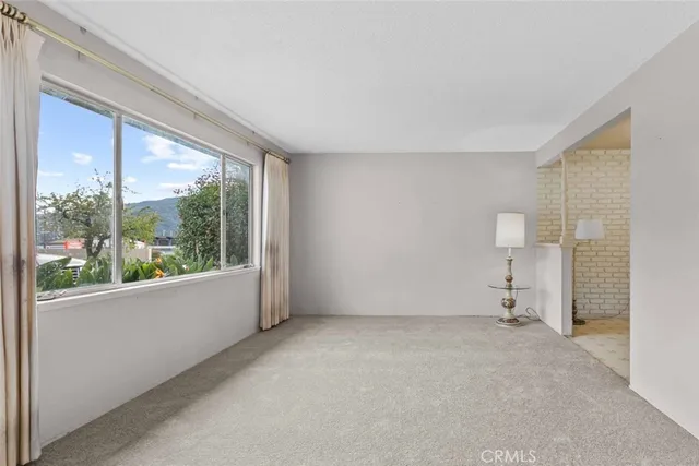 $950,000 | 9825 Tujunga Canyon Place, Tujunga, CA 91042