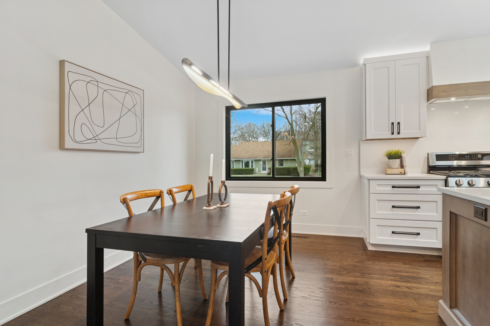 825 Warwick Avenue Barrington, IL 60010 - Photo 11 of 44