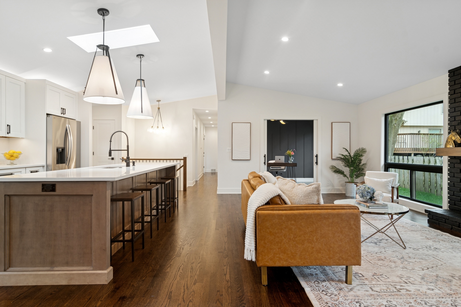 825 Warwick Avenue Barrington, IL 60010 - Photo 13 of 44