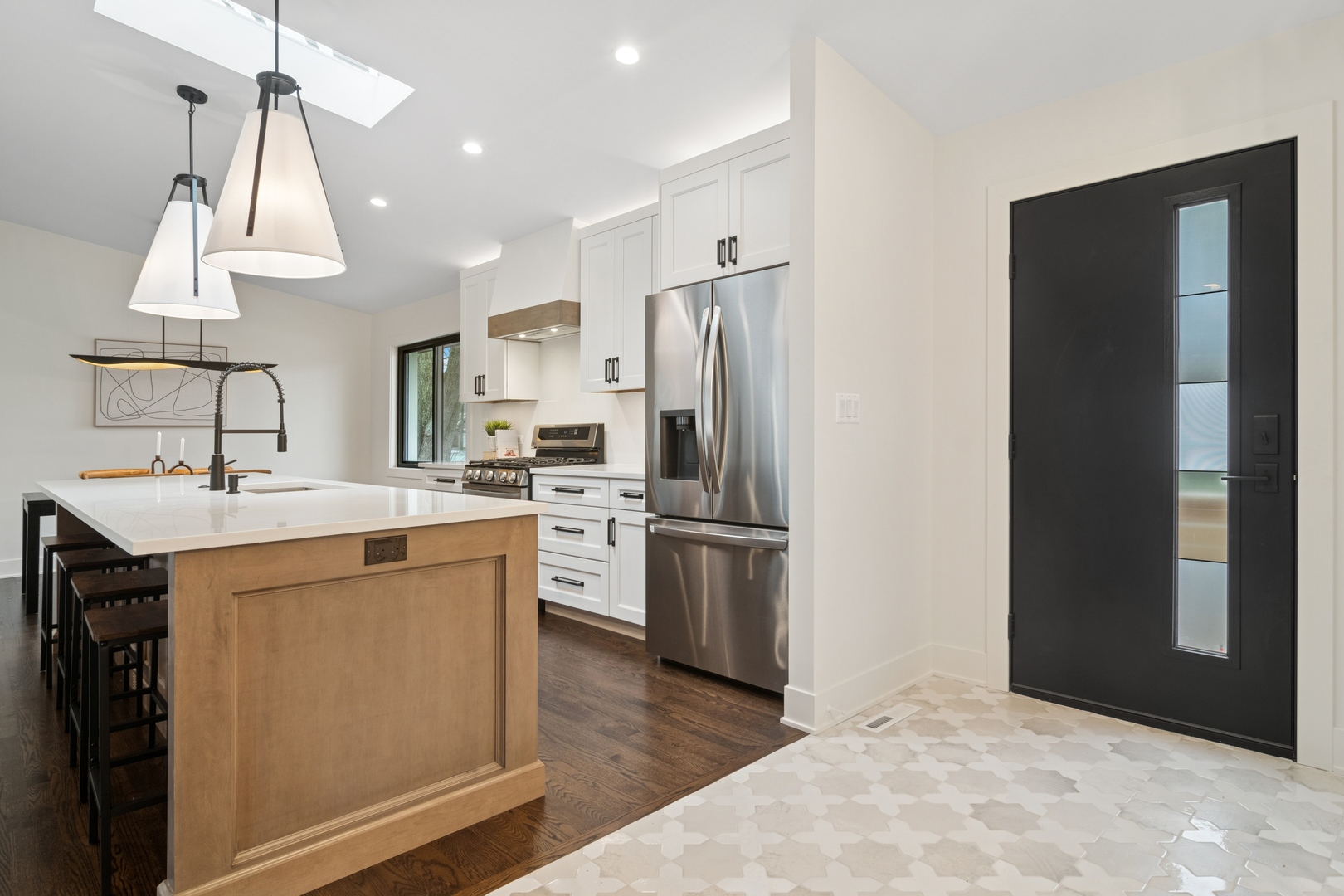 825 Warwick Avenue Barrington, IL 60010 - Photo 19 of 44