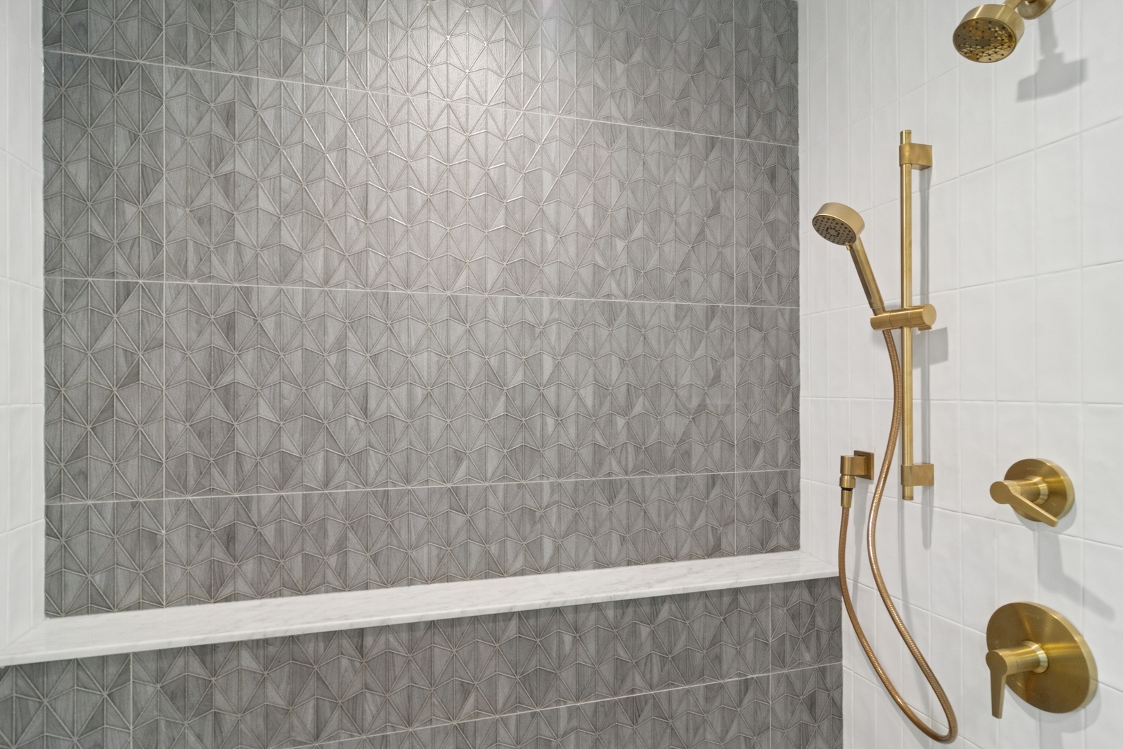 825 Warwick Avenue Barrington, IL 60010 - Photo 22 of 44