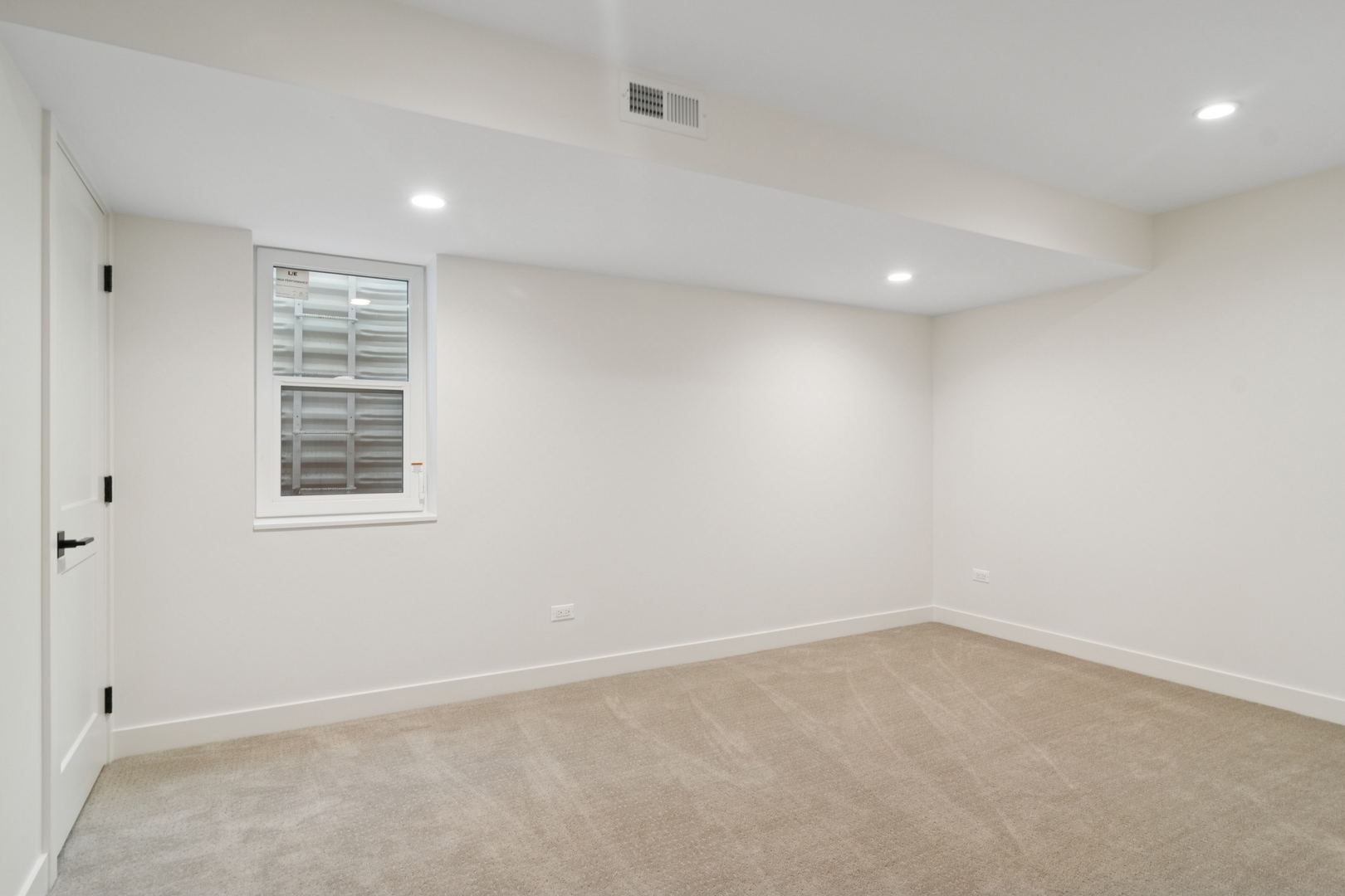 825 Warwick Avenue Barrington, IL 60010 - Photo 27 of 44