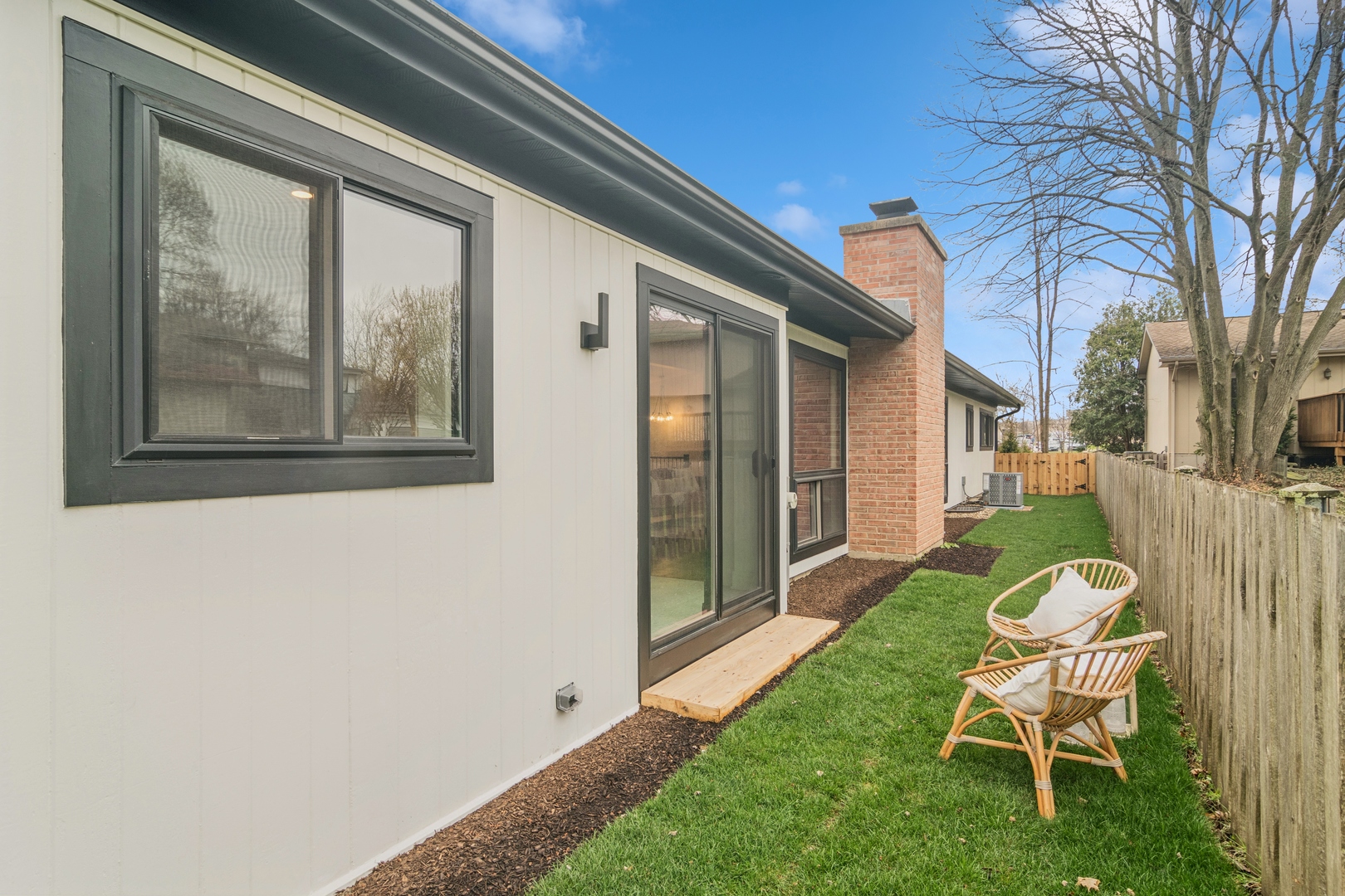 825 Warwick Avenue Barrington, IL 60010 - Photo 34 of 44