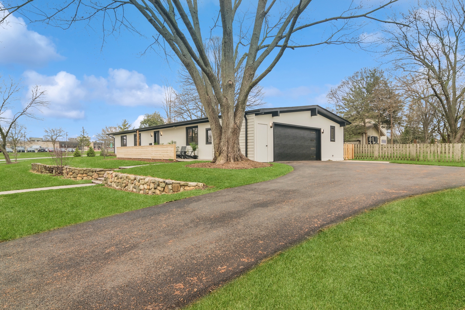 825 Warwick Avenue Barrington, IL 60010 - Photo 41 of 44