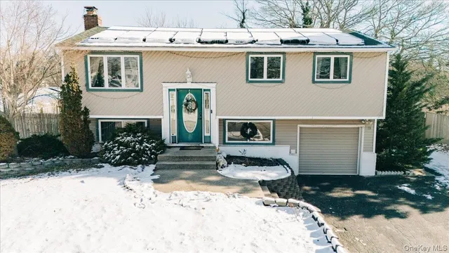 $624,990 | 19 Biscayne Drive, Selden, NY 11784