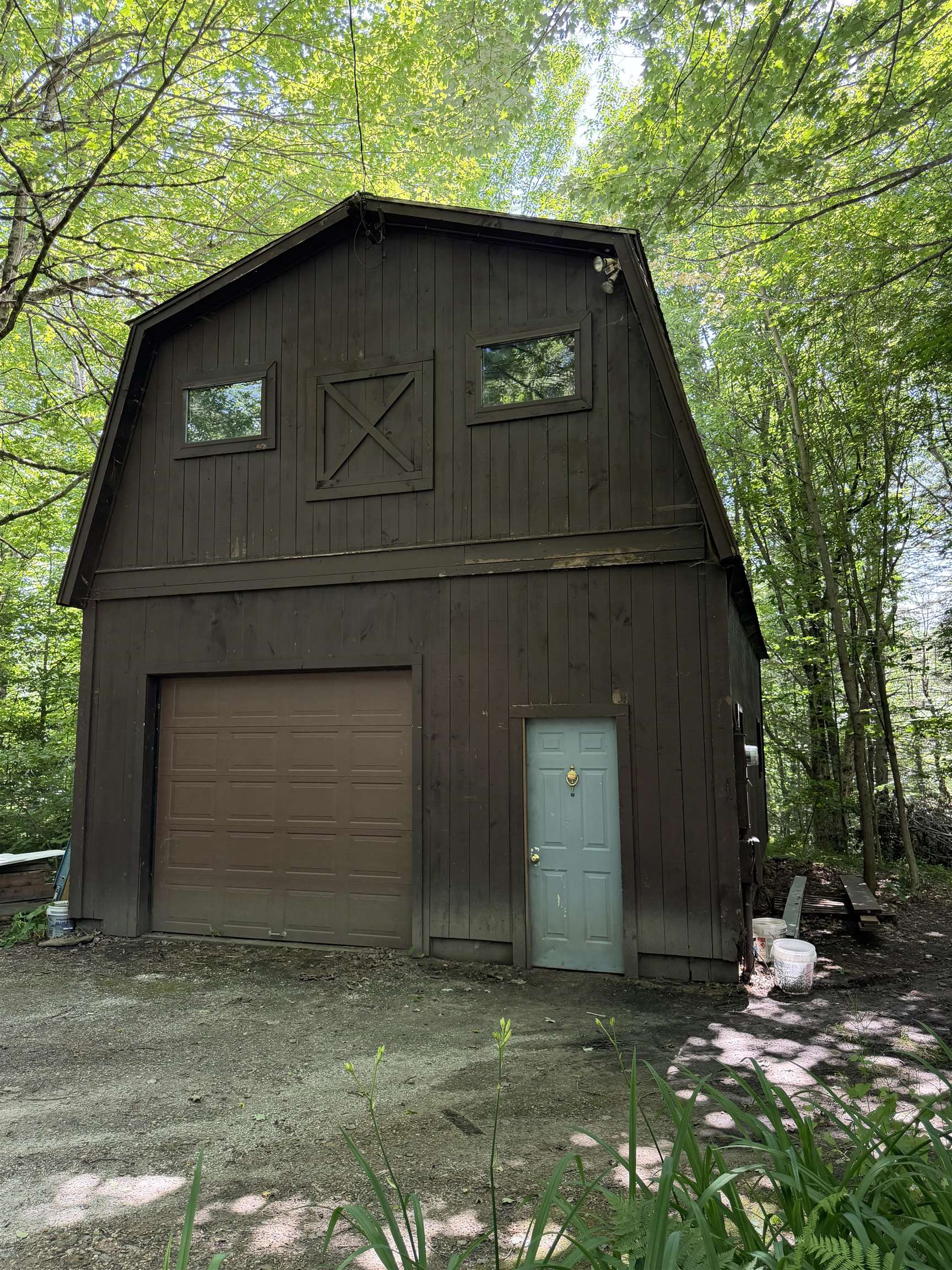 386 Howland Farm Road Mount Holly, VT 05730 - Photo 2 of 48