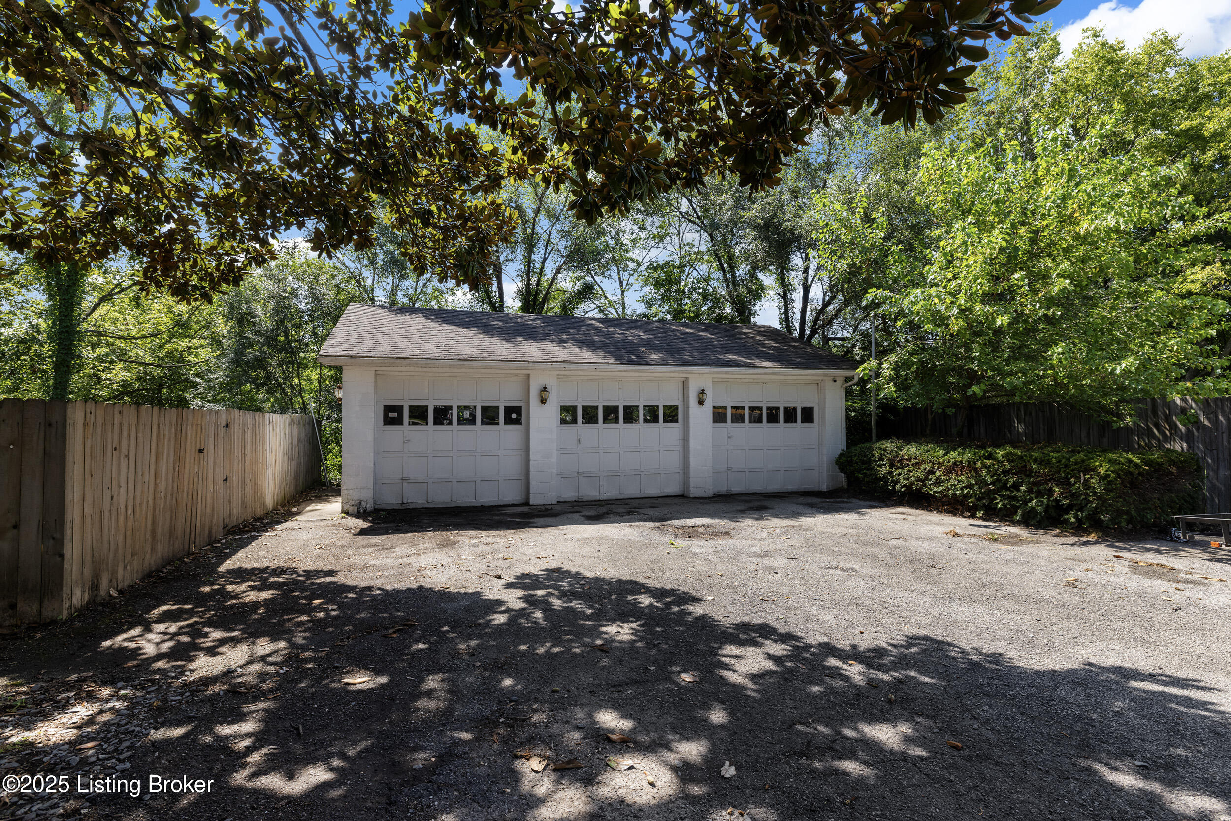 4112 Billtown Road Louisville, KY 40299 - Photo 51 of 53 3U8A2637