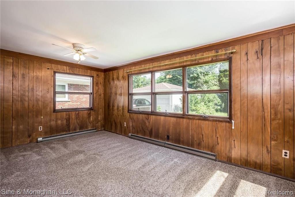 1766 Newcastle Road Grosse Pointe, MI 48236 - Photo 15 of 39