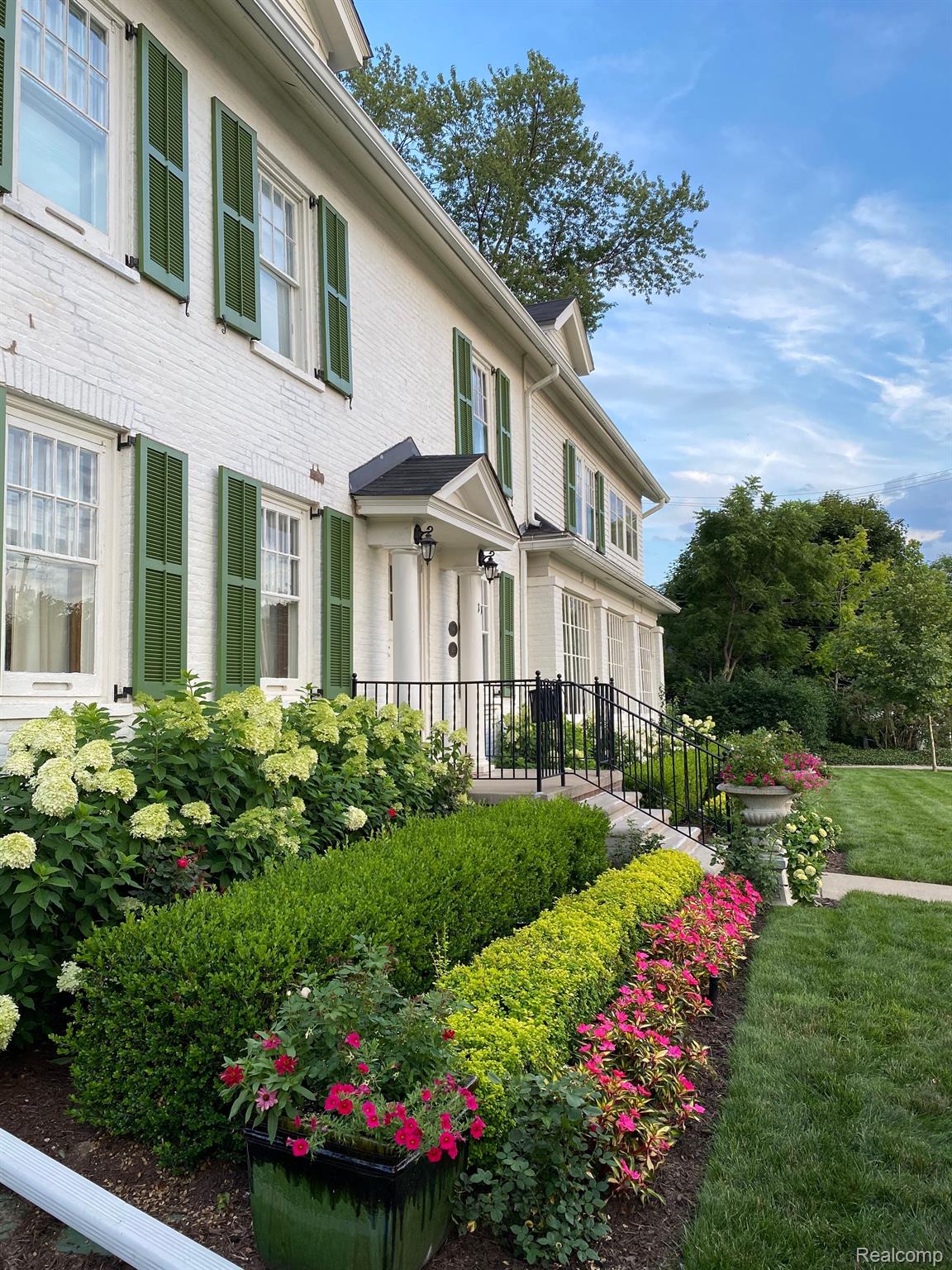 119 South Adams Road Birmingham, MI 48009 - Photo 58 of 73 Gallery Image 58