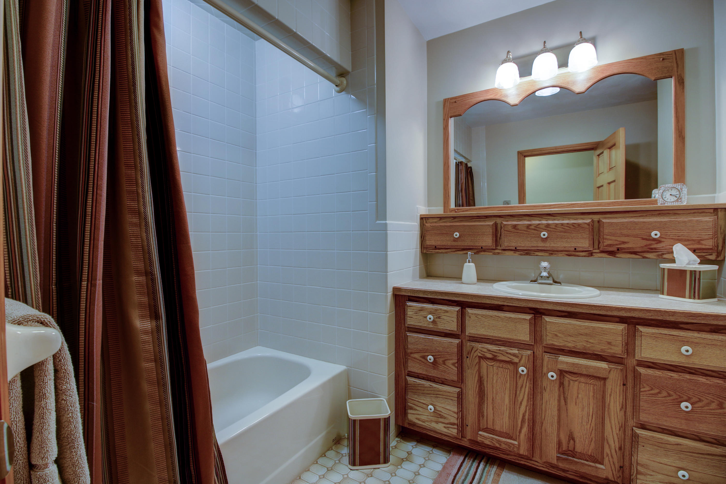 3114 Nemmo Road Vinton, VA 24179 - Photo 21 of 47 _MG_0729_30_31