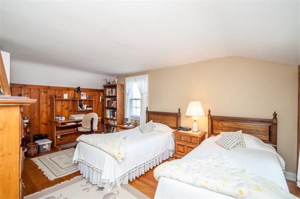 56 Tennyson Road Reading, MA 01867 - Photo 19 of 30 Gallery Image 19