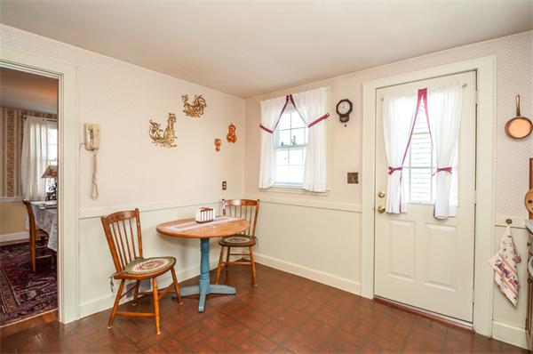 56 Tennyson Road Reading, MA 01867 - Photo 10 of 30 Gallery Image 10