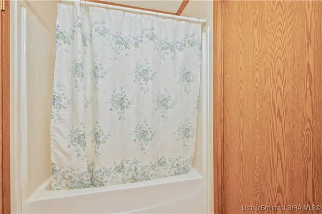 $219,900 | 179 5th Street, Charlestown, IN 47111