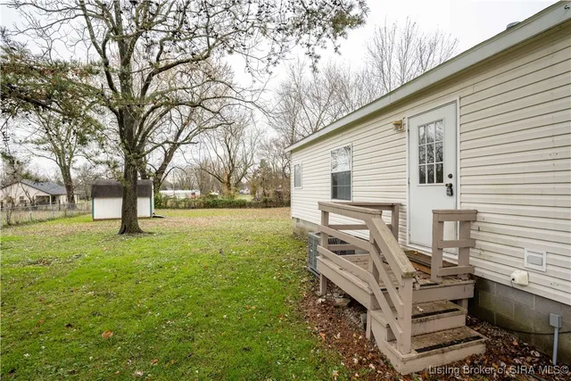 $219,900 | 179 5th Street, Charlestown, IN 47111