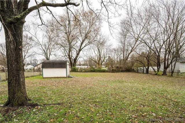 $219,900 | 179 5th Street, Charlestown, IN 47111