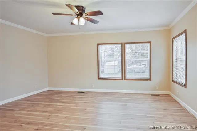 $219,900 | 179 5th Street, Charlestown, IN 47111