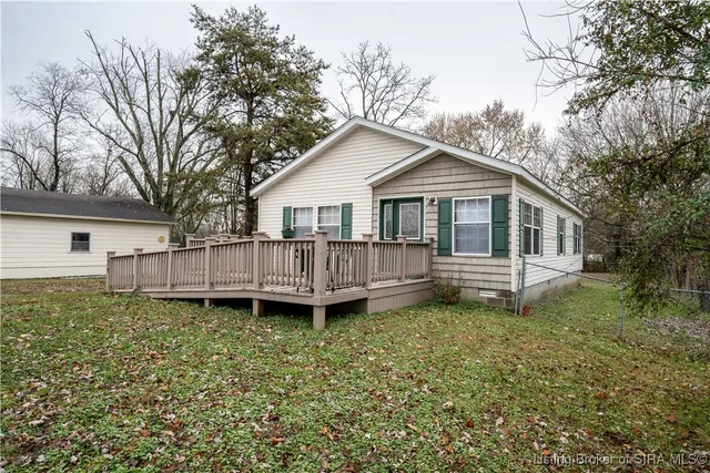$219,900 | 179 5th Street, Charlestown, IN 47111