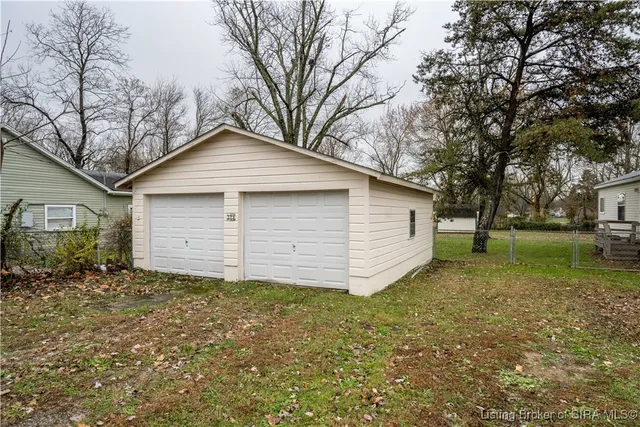 $219,900 | 179 5th Street, Charlestown, IN 47111