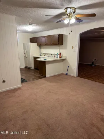 $1,250 | 6325 Abraham Lincoln Drive, Jackson, MS 39213