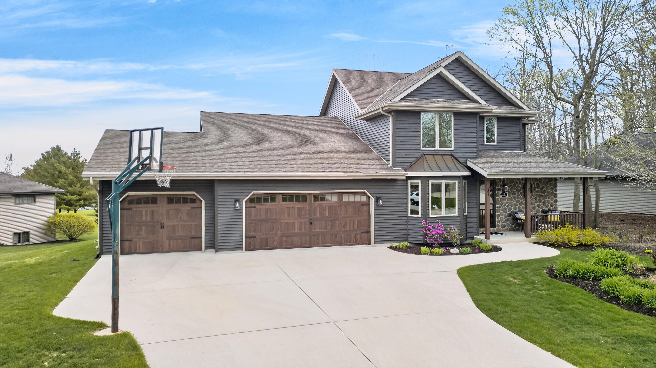 1831 Mapletree Road Howards Grove, WI 53083 - Photo 1 of 28 03-Front