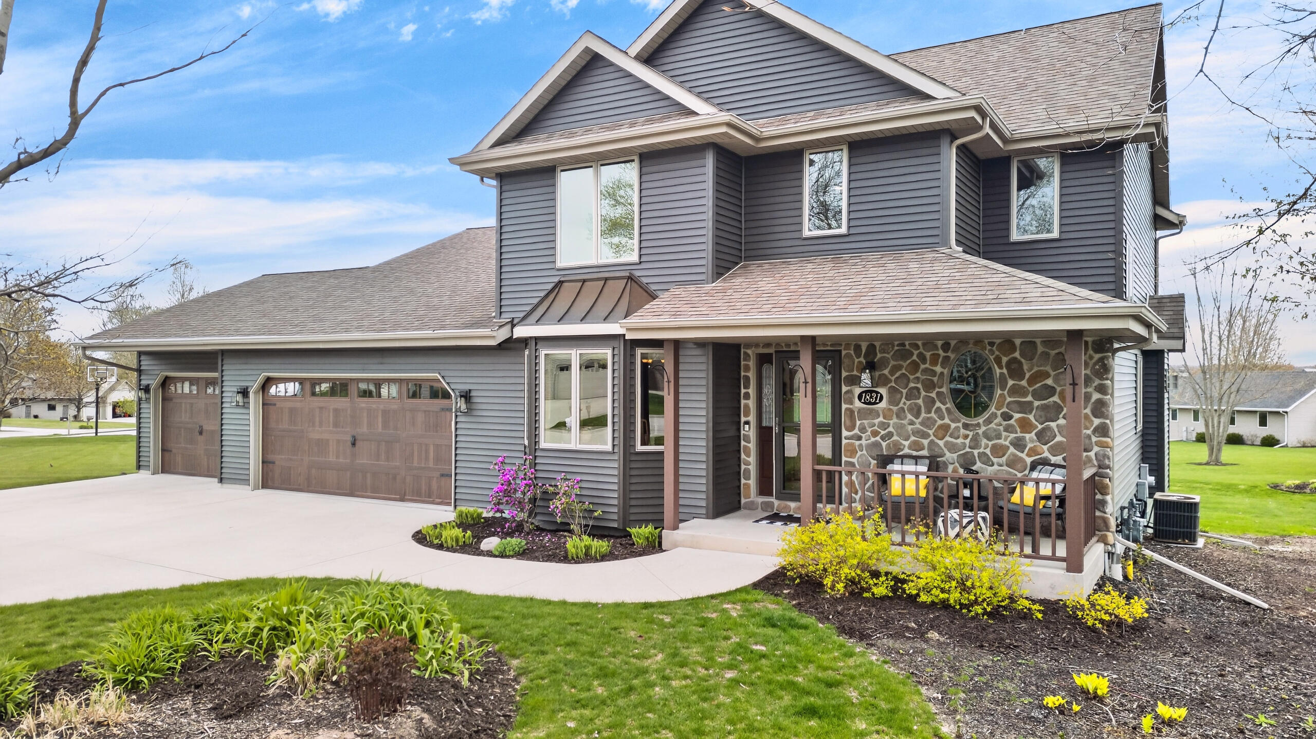 1831 Mapletree Road Howards Grove, WI 53083 - Photo 2 of 28 01-Front