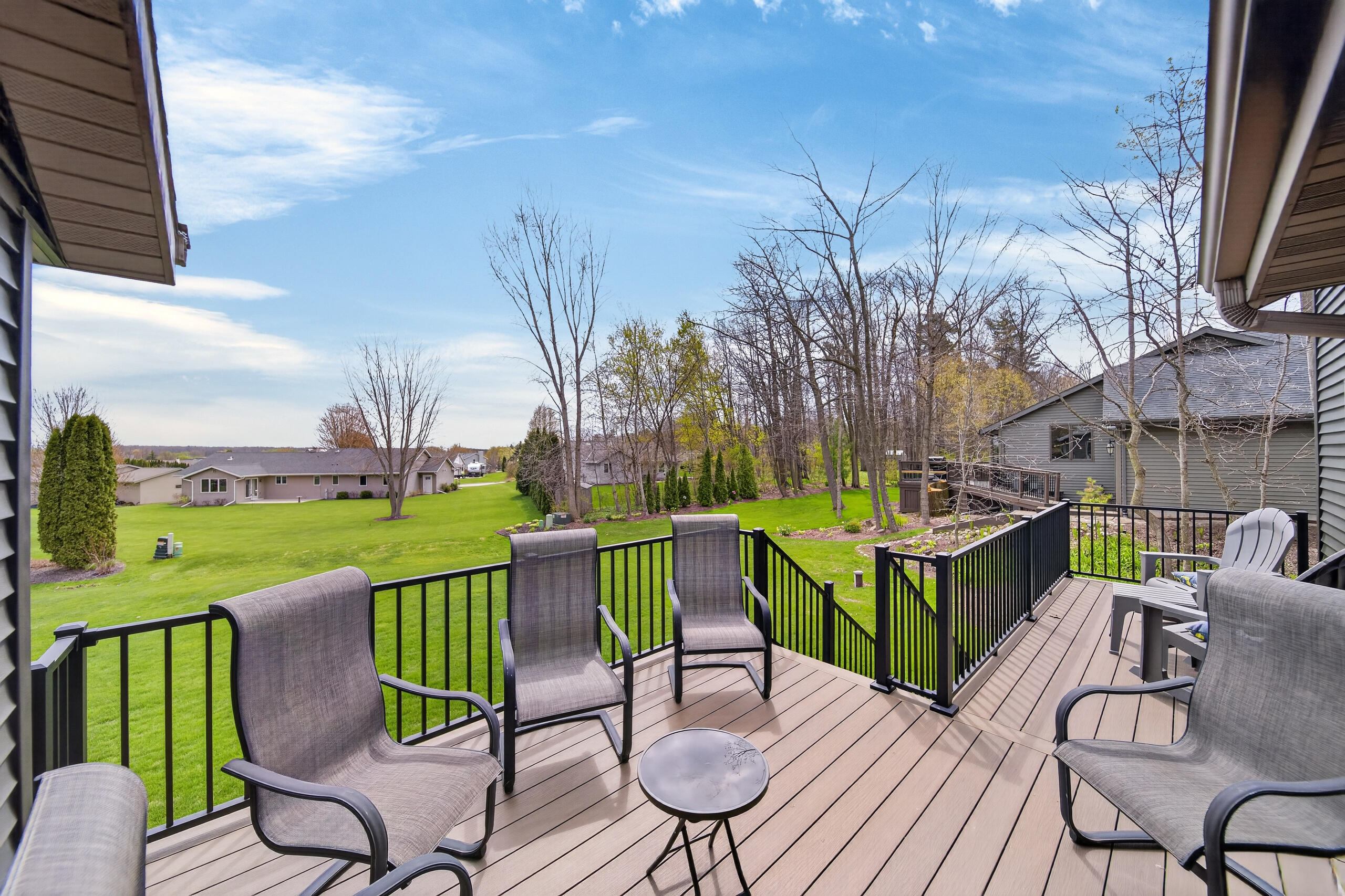 1831 Mapletree Road Howards Grove, WI 53083 - Photo 24 of 28 24-Deck