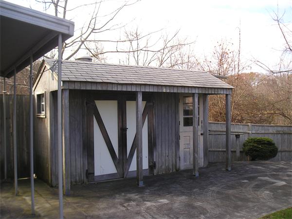 11 Warren Road Marblehead, MA 01945 - Photo 4 of 7 a front view of a house