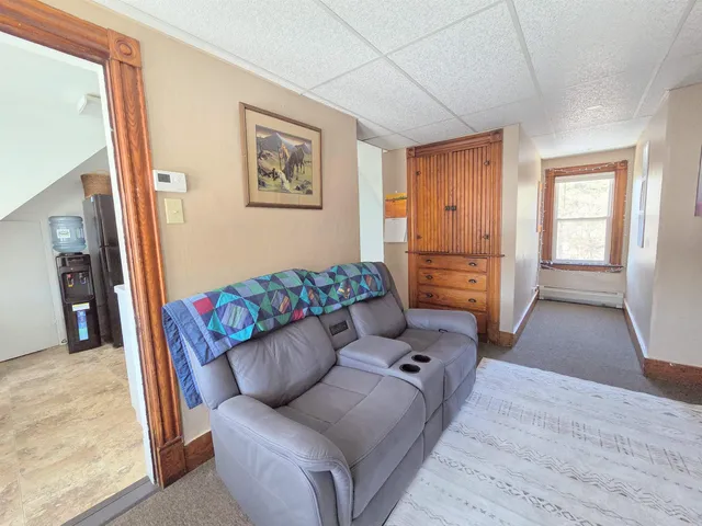 $325,000 | 32 Wesley Drive, St. Johnsbury, VT 05819