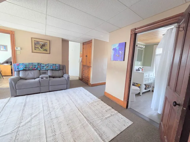 $325,000 | 32 Wesley Drive, St. Johnsbury, VT 05819