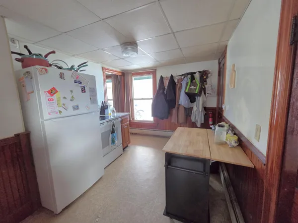 $325,000 | 32 Wesley Drive, St. Johnsbury, VT 05819