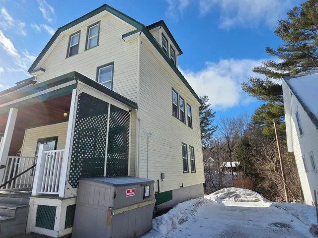 $325,000 | 32 Wesley Drive, St. Johnsbury, VT 05819