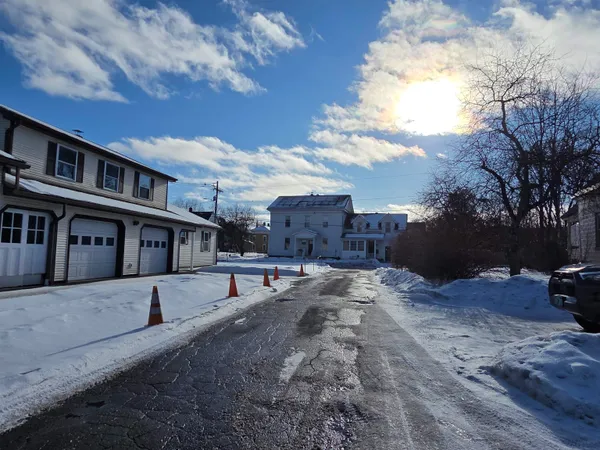 $325,000 | 32 Wesley Drive, St. Johnsbury, VT 05819