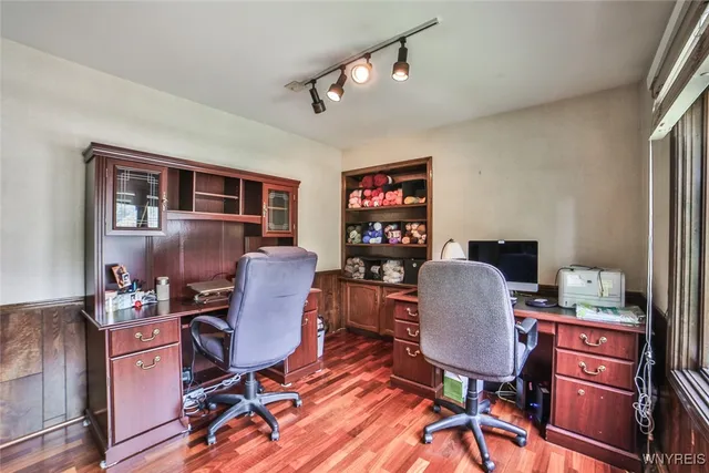 $669,900 | 8205 Clarherst Drive, Clarence, NY 14051