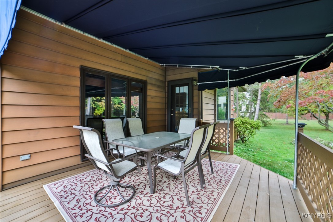 8205 Clarherst Drive Clarence, NY 14051 - Photo 7 of 50