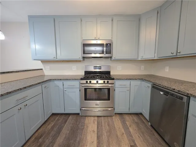 $629,900 | 302 Chopmist Hill Road, Glocester, RI 02814