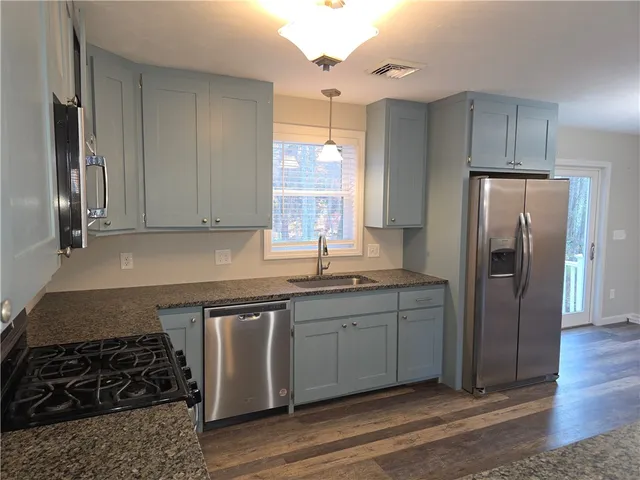 $629,900 | 302 Chopmist Hill Road, Glocester, RI 02814