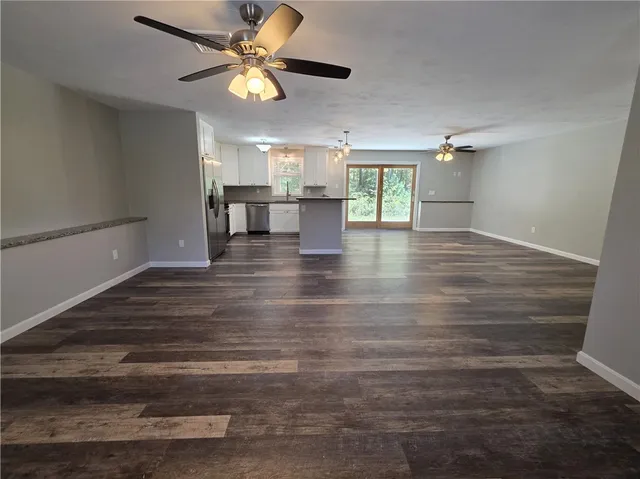 $629,900 | 302 Chopmist Hill Road, Glocester, RI 02814