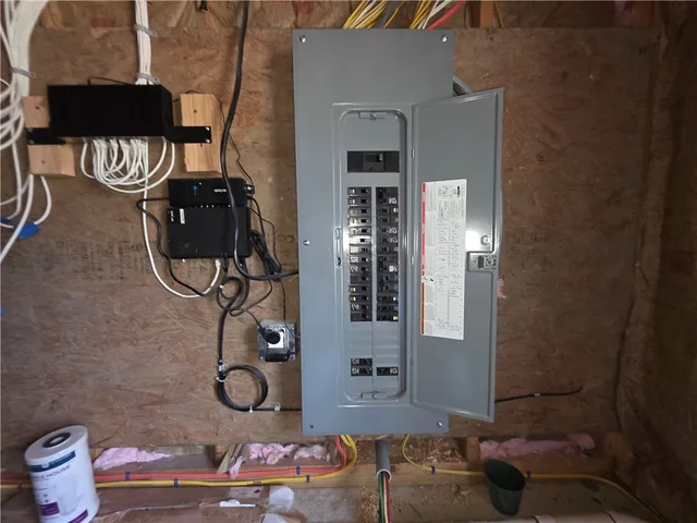 $629,900 | 302 Chopmist Hill Road, Glocester, RI 02814