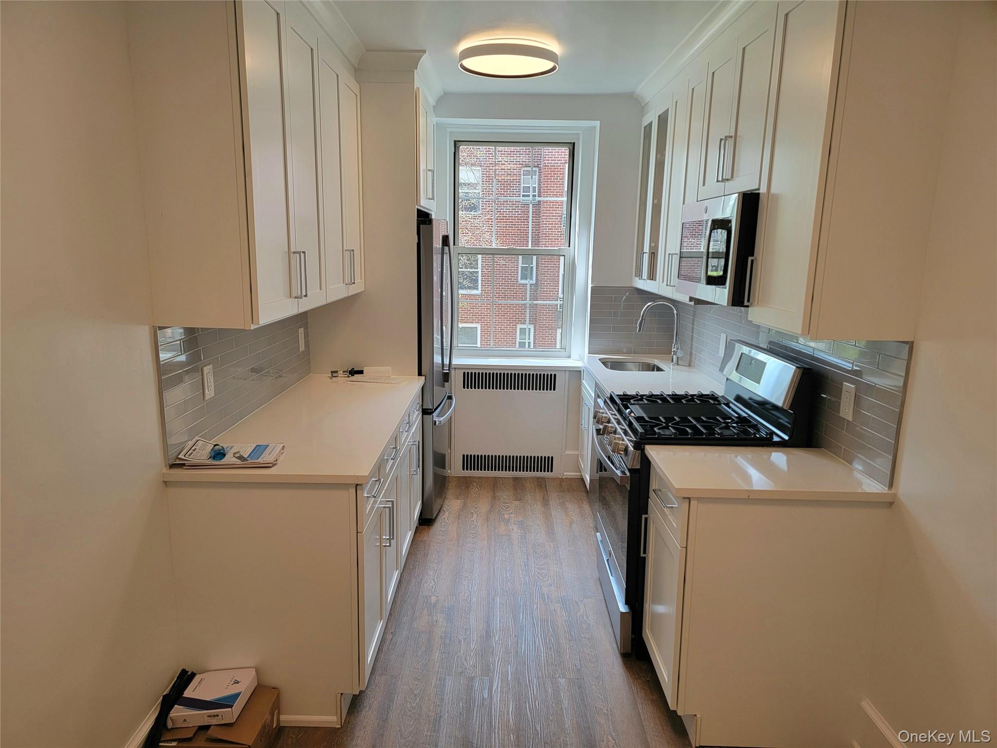 253 Garth Road, Unit 2C Scarsdale, NY 10583 - Photo 1 of 9