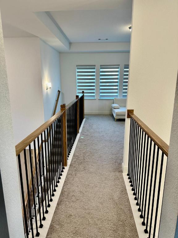 1113 Scenic Grn Loop Georgetown, TX 78628 - Photo 24 of 38 wooden floor in a balcony