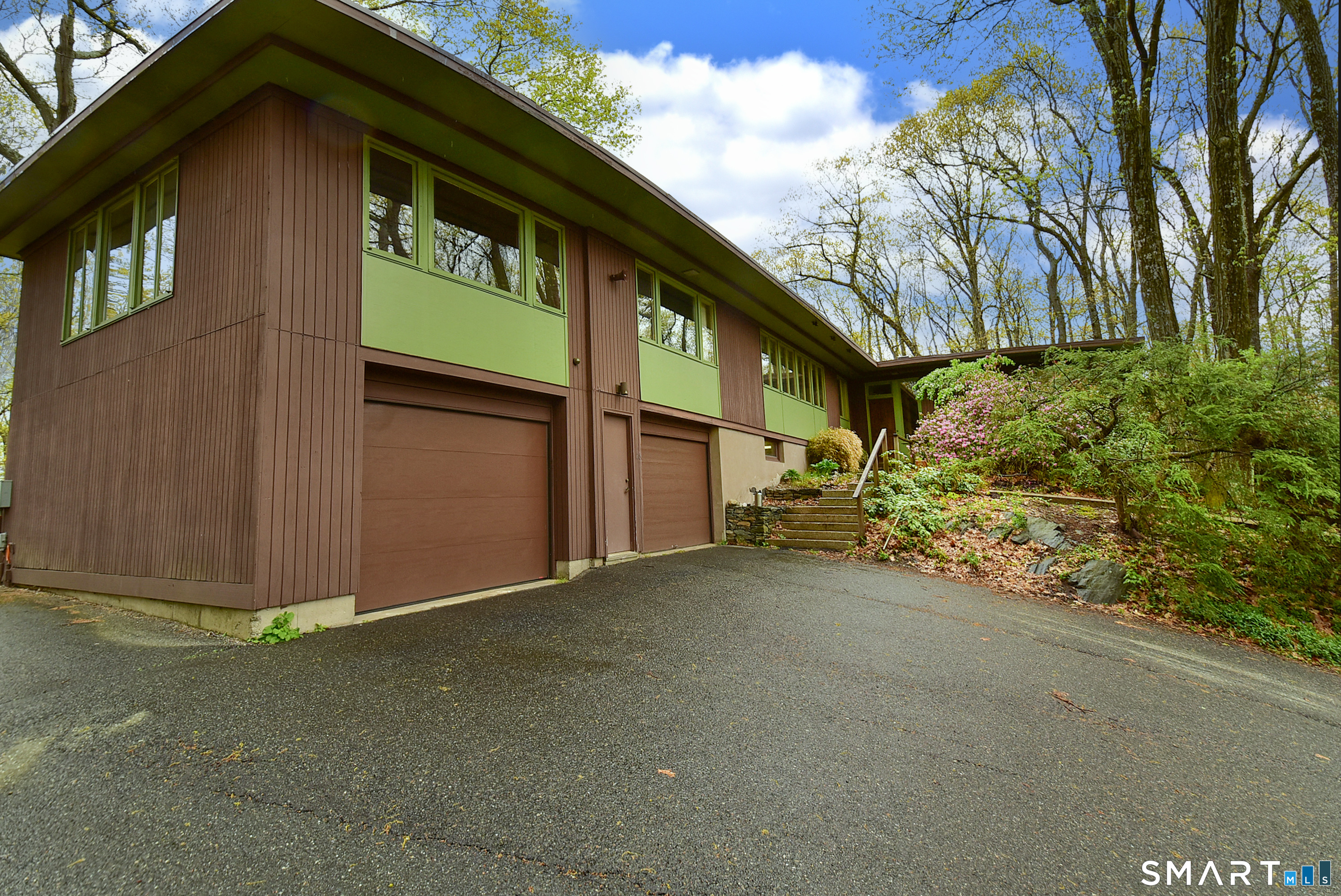 26 Upper Butcher Road Ellington, CT 06029 - Photo 1 of 40