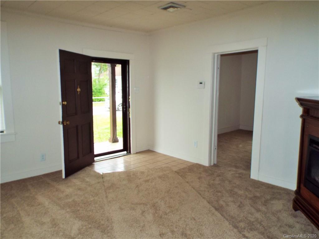2915 Fraley Church Road Gastonia, NC 28054 - Photo 5 of 23 Gallery Image 5