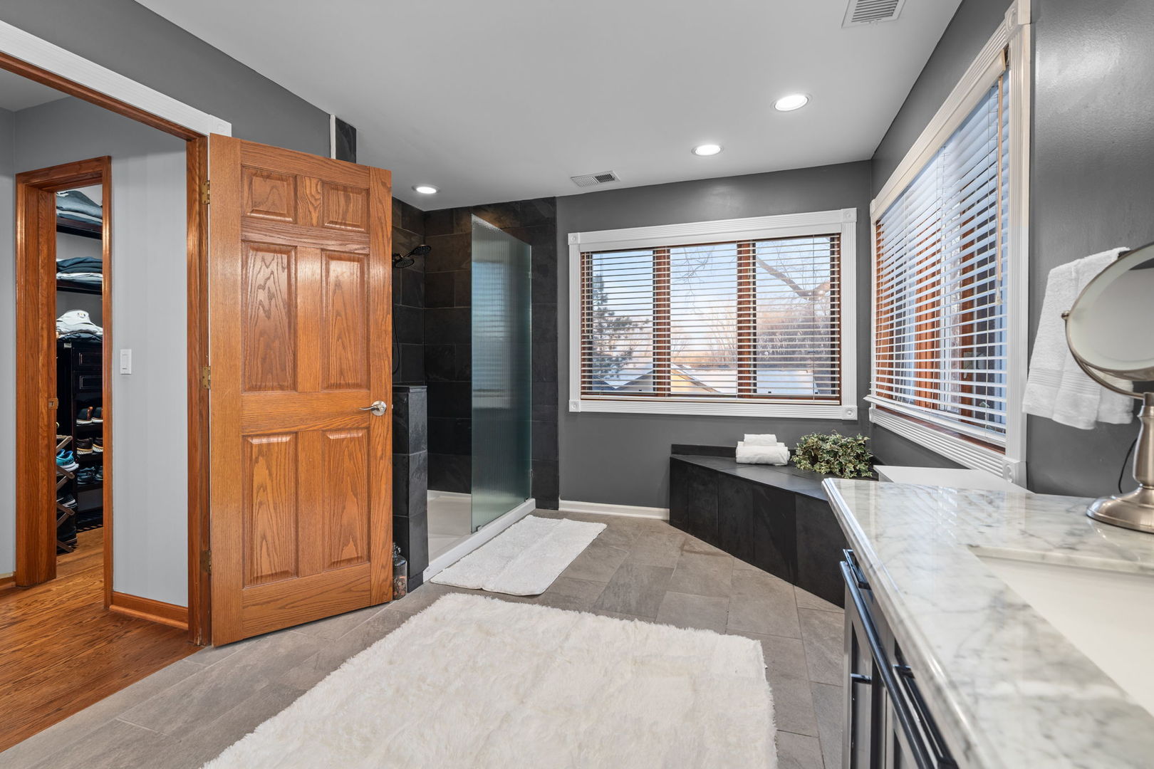 1005 Hilary Lane Cary, IL 60013 - Photo 16 of 43