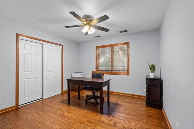 $700,000 | 1005 Hilary Lane, Cary, IL 60013