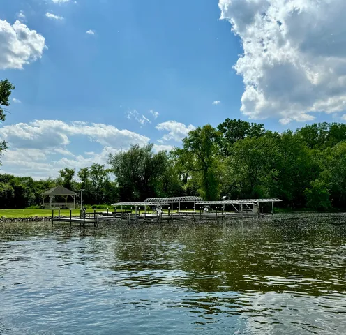 $700,000 | 1005 Hilary Lane, Cary, IL 60013