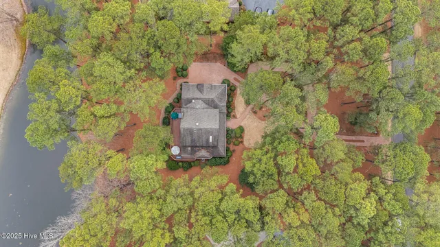 $935,000 | 17 McMichael Drive, Pinehurst, NC 28374