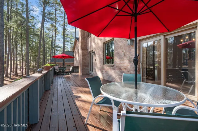 $935,000 | 17 McMichael Drive, Pinehurst, NC 28374