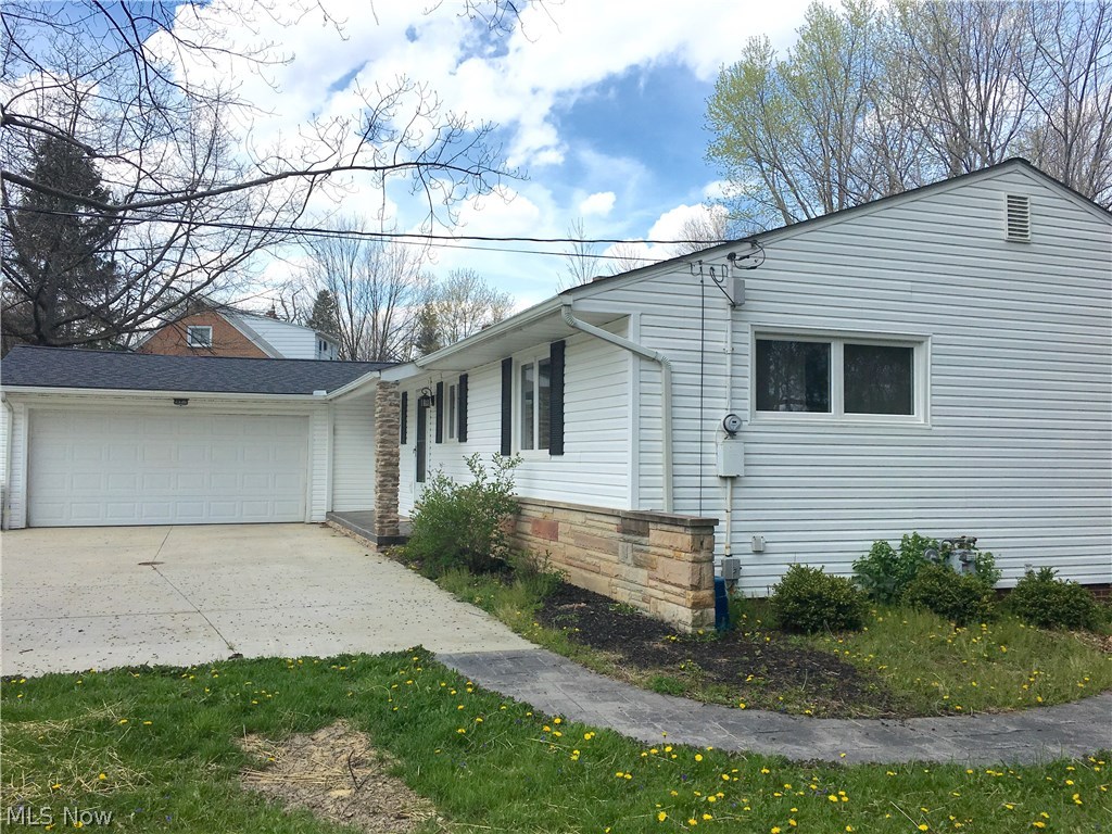 6095 Mill Road Broadview Heights, OH 44147 - Photo 2 of 17 Gallery Image 2