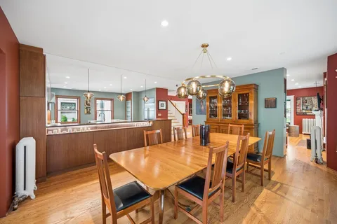 $1,969,000 | 1101 Forest Avenue, Wilmette, IL 60091