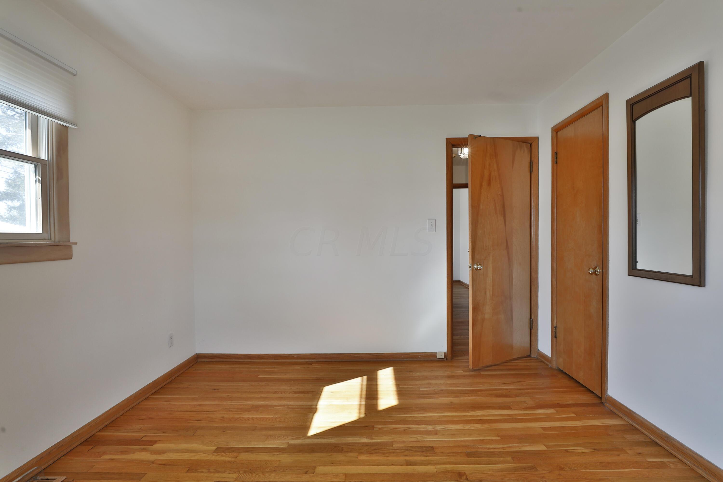 3231 Somerford Road Columbus, OH 43221 - Photo 23 of 35 Bedroom #1